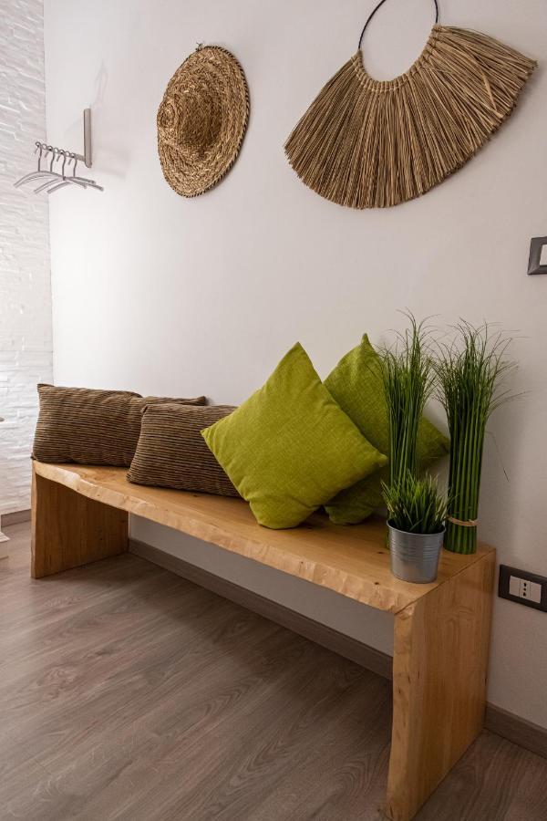 Apartamento Il Giardino Di Sybar Lecce Exterior foto