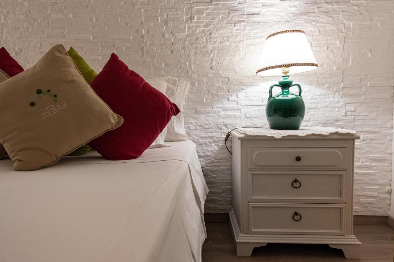 Apartamento Il Giardino Di Sybar Lecce Exterior foto