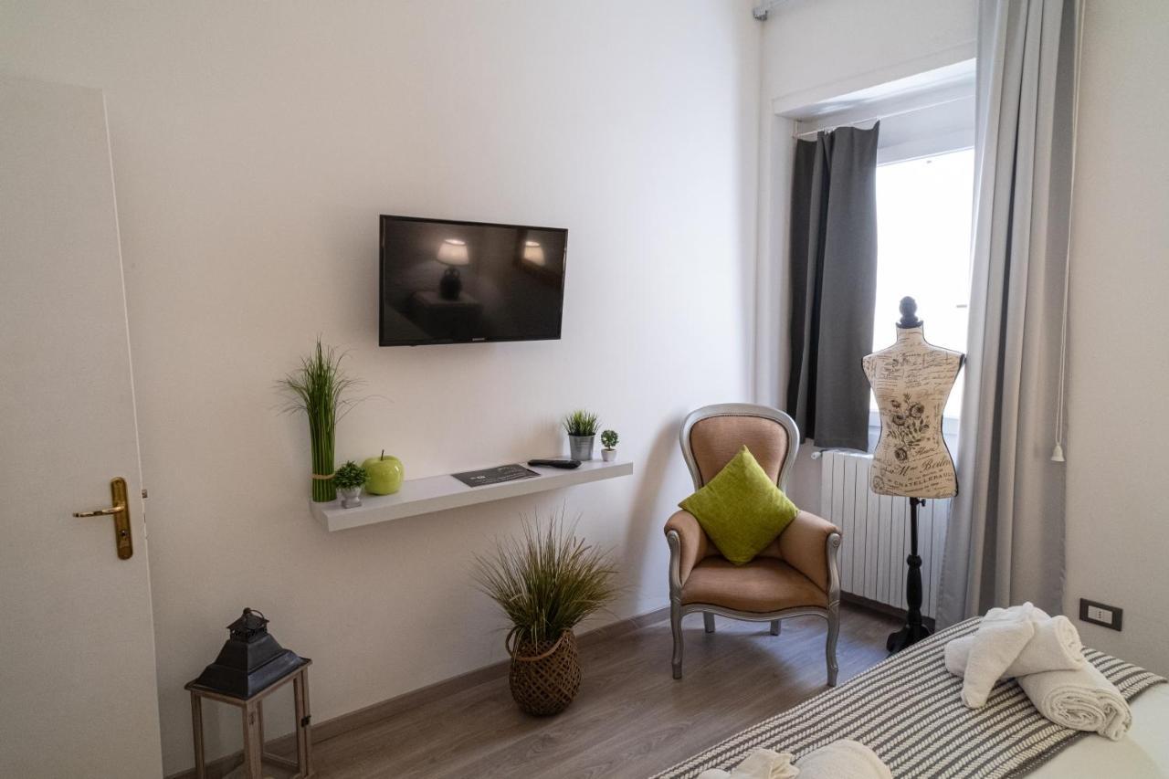Apartamento Il Giardino Di Sybar Lecce Exterior foto