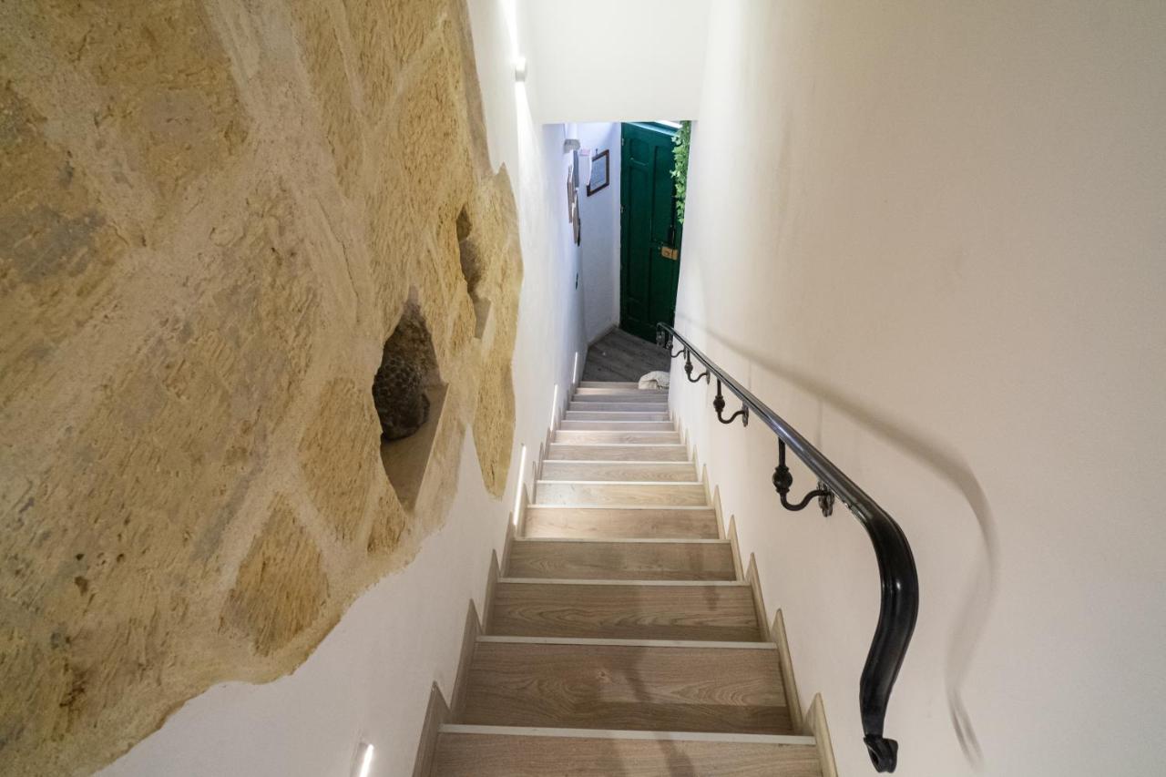 Apartamento Il Giardino Di Sybar Lecce Exterior foto