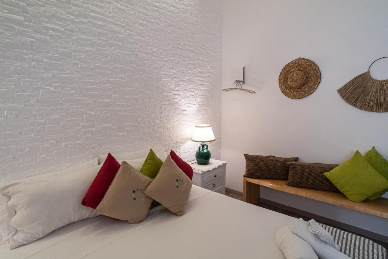 Apartamento Il Giardino Di Sybar Lecce Exterior foto